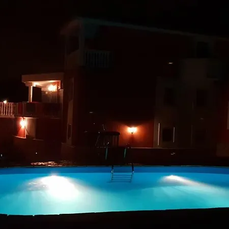 Sunshine Apartment